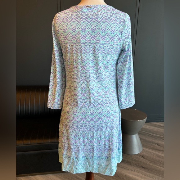 Pretty blues & white 3/4 sleeve dress / UPF 50 fabric - Picture 7 of 9